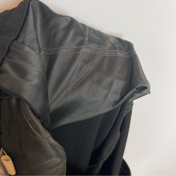 NYDJ Marilyn Straight Pants in Ponte Knit. Size 12P - Picture 12 of 12